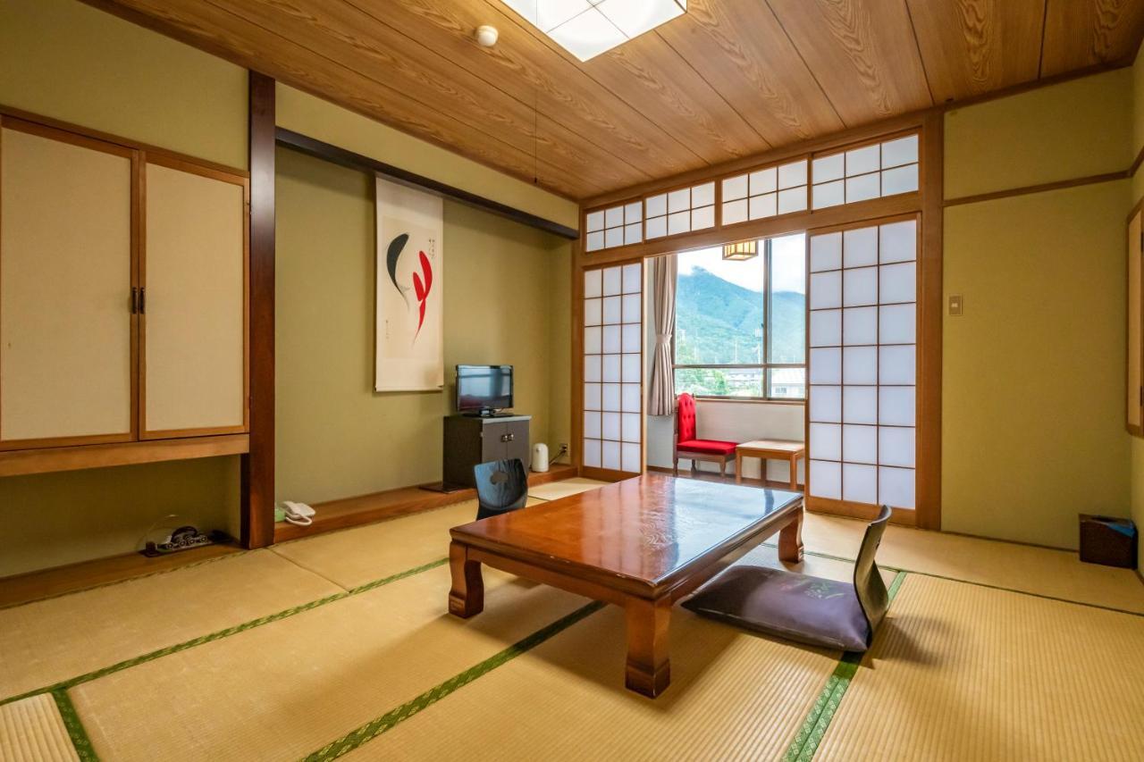 Kurobe View Hotel Омати Экстерьер фото